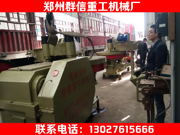 水泥壓磚機